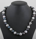 Cultured fresh water pearl necklace 