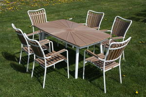 Daneline Havemøbler. Havebord samt seks armstole, artwood. 7 