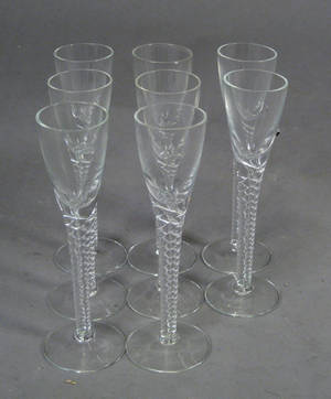 Holmegaard Glasværk. Amagerglasmodel Twist, snapseglas 8