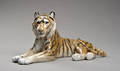 Kgl. P Figur af porcelæn i form af tiger.  nr. 714,