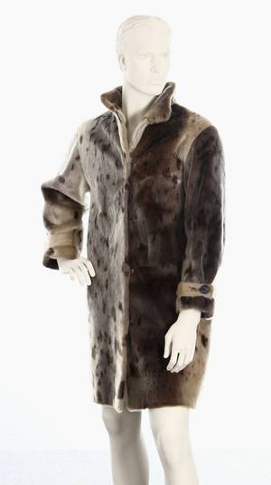 Yves Saint Laurent. Sælskindsfrakke