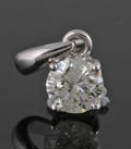 Pendant in 18kt set with brilliant cut diamond approx. 0.38ct