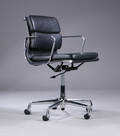 Charles Eames. Soft Pad kontorstol, model EA-217, sort læder.