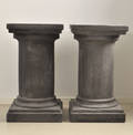 Ett par piedestaler 2