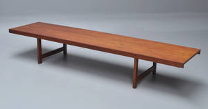 Dansk møbelproducent. Bænk i teak.