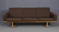 Hans J. Wegner, Getama, soffa GE-236