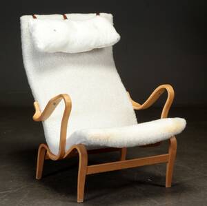 Bruno Mathsson. Lænestol, model Pernilla. 