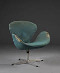 Arne Jacobsen. Svanen lænestol, model 3320 