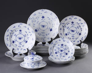 Sommerfuglestellet, porcelæn. Bing  Grøndahl. 19