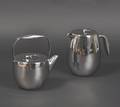 C. Jørgensen  Bodum. Columbia dobbeltvægget tekande og kaffekande, blank crom, str. 1.2 L.  str. 1,5 L. 2 
