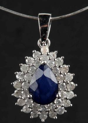 Safir- og diamantvedhæng