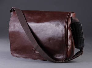 Camel Active. Skuldertaskecomputertaske, læder