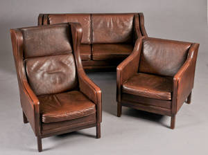 Dansk møbelproducent. Topers. sofa, øreklapstol samt lænestol, læder 3