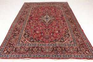 Persisk matta. Neishabur 292x195 cm.