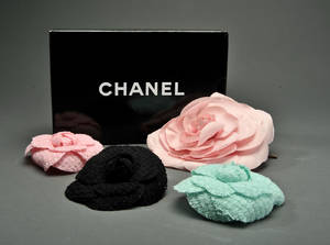 Chanel. Fire brocher 4
