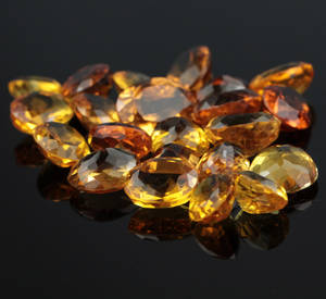 Uindfattet behandlet citrin ca. 200.6 ct.