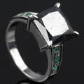 Diamant og smaragd ring.