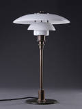 Poul Henningsen. Bordlampe, treph