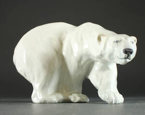 Royal Copenhagen, Isbjørn porcelænsfigur Denne vare er sat til omsalg under nyt varenummer 4389468