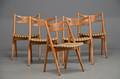 Hans J. Wegner. Sæt på fem savbukkestole af eg, 1960erne 5