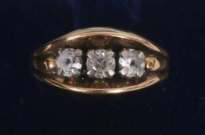 Ring i 18k