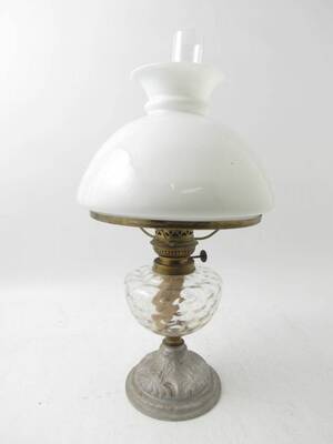 Bordsfotogenlampa
