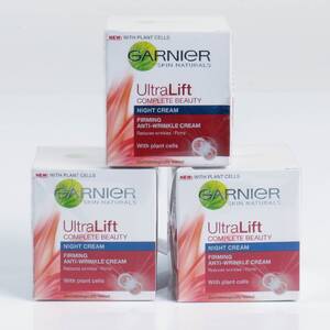 KOSMETIKA 3st Garnier ultra lift night 50ml