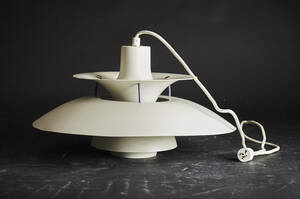 Poul Henningsen. PH5 pendel  Denne vare er sat til omsalg under nyt varenummer 4587022