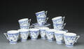 Royal Copenhagen. Musselmalet halvblonde kaffekopper med underkopper 