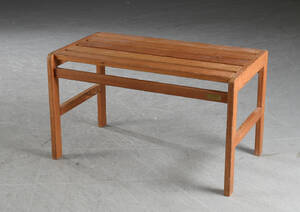 Trip Trap. Bænk af teaktræ