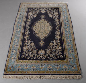 Persisk handknuten matta old Kerman 228x142 cm