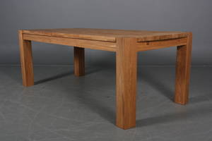 Langbord i massiv olieret eg. Model Goliath.