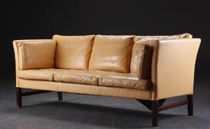 Trepers. sofa, læder, dansk møbelproducent