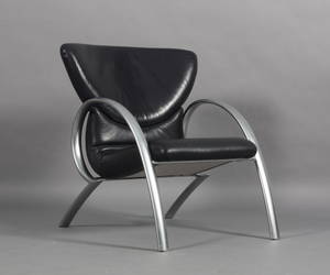 Rolf Benz, lænestol med mørkeblå læder.