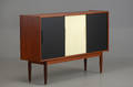 Dansk møbelproducent Skænk af teak, senere bemalede låger, 1960erne