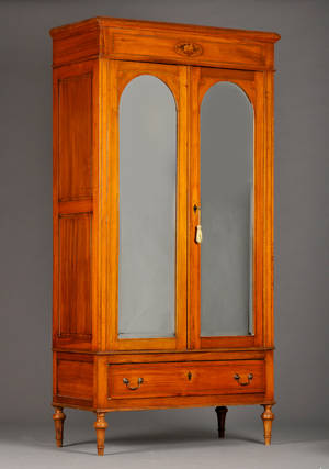 Klædeskab af rosentræ i italiensk stil 1900-tallets sidste halvdel