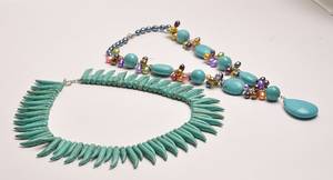 2 Moderne collier med howlitter mm