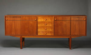 Dansk møbelproducent, skænk, teaktræ, 196070erne 