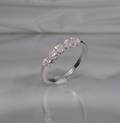 Ring mit Diamanten