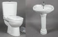 Coco. Håndvask med søjle samt sparetoilet.