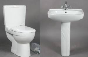 Coco. Håndvask med søjle samt sparetoilet.