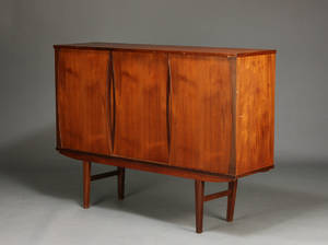 Dansk møbelproducent, høj skænk, 1960erne, teaktræ