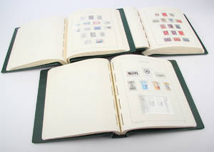 To Danmarkssamlinger i tre Leuchtturmalbums 3