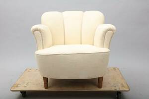 FÅTÖLJ, 1940-TAL, BEIGE TEXTILKLÄDSEL I RELIEF