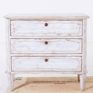 Byrå gustaviansk stil