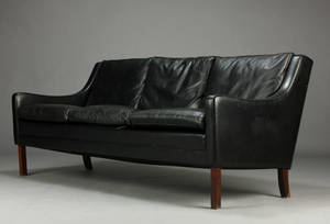 Tre-pers. sofa, dansk møbelproducent, sort skind, riopalisander