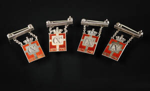 Georg Jensen. Fire kongemærker af sterling sølv 4