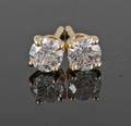 Earrings in 18kt. set with brilliant cut diamonds 0.54 ct 