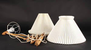 Le Klint sakselampe med 2 skærme Denne vare er sat til omsalg under nyt varenummer 4584159