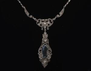 Halsband med hänge, silver, 1900-taletsförst ahälft